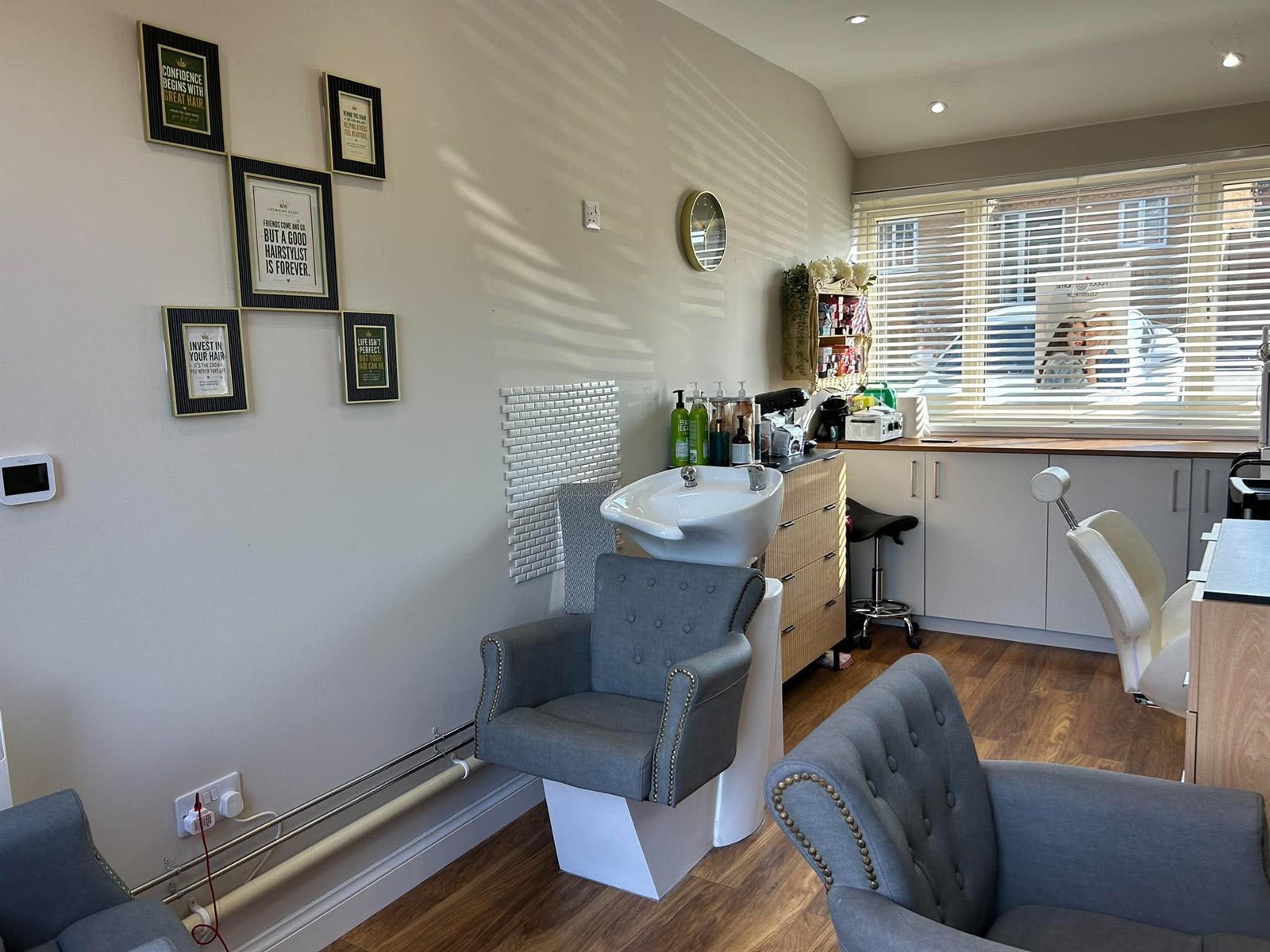 Crowning Glory wash area and comfortable salon chairs